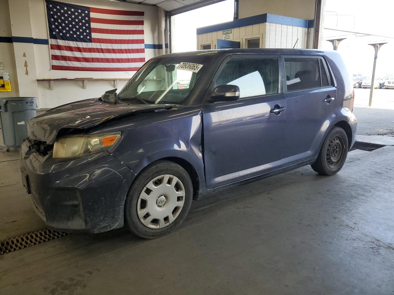 TOYOTA SCION XB 2012