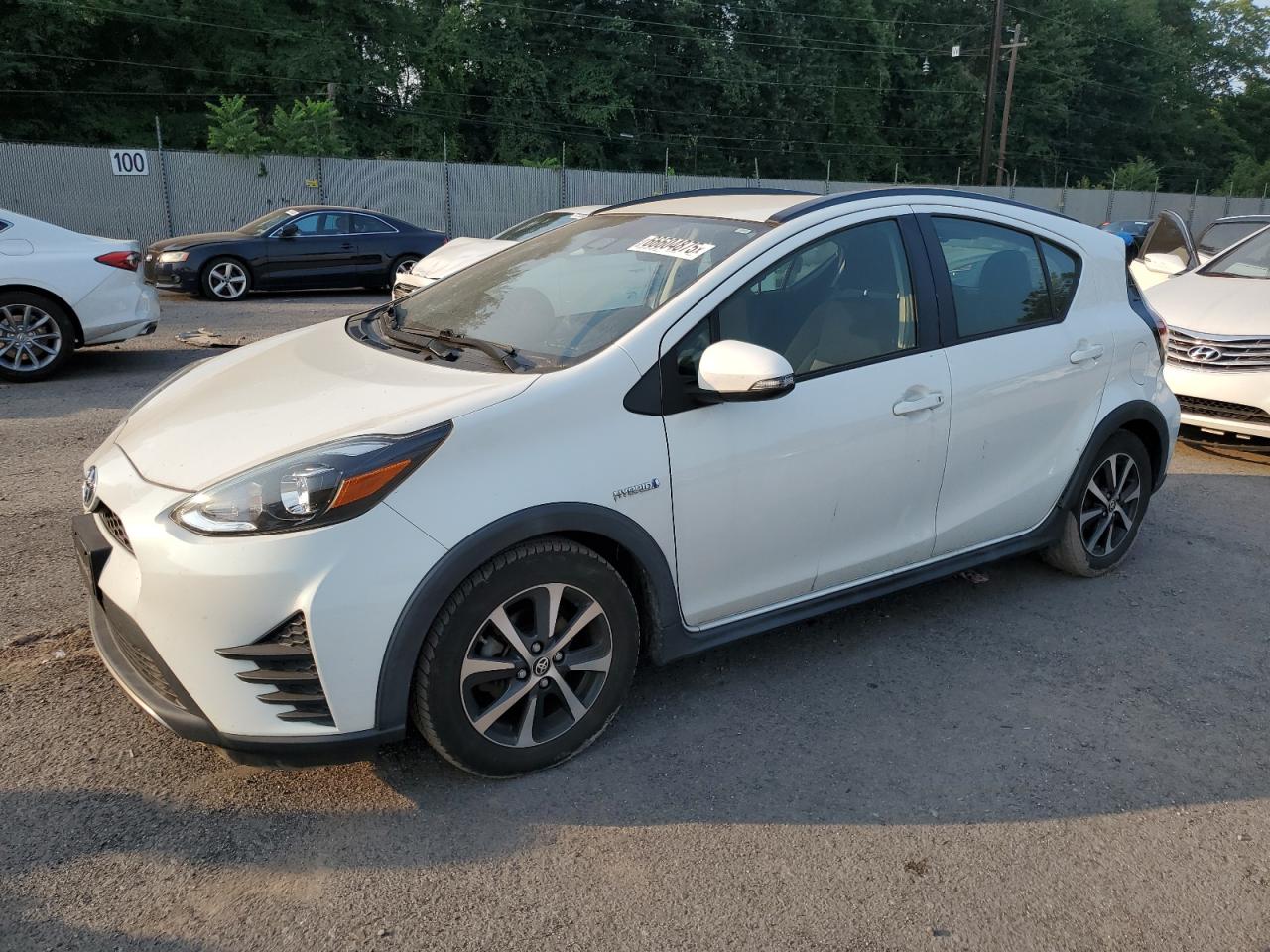 TOYOTA PRIUS C 2018