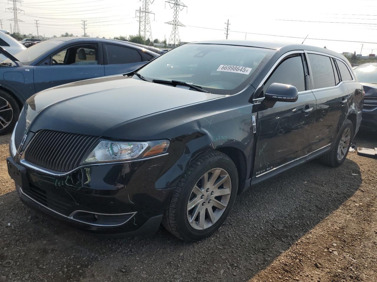 LINCOLN MKT 2015