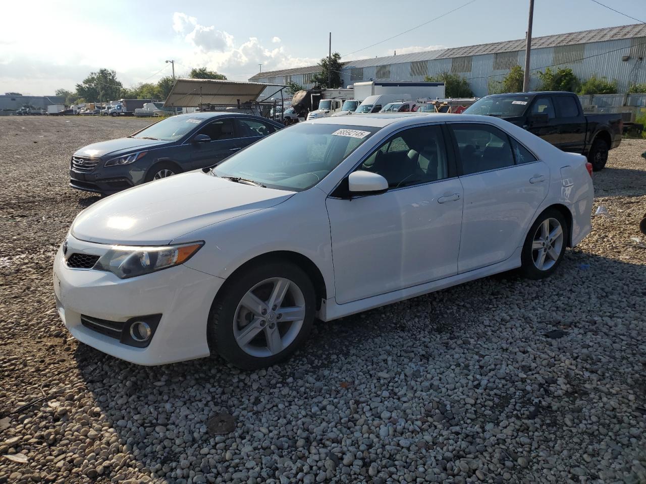 TOYOTA CAMRY L 2014
