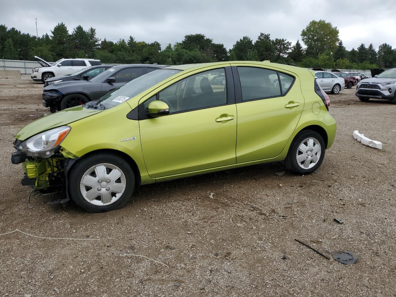 TOYOTA PRIUS C 2015