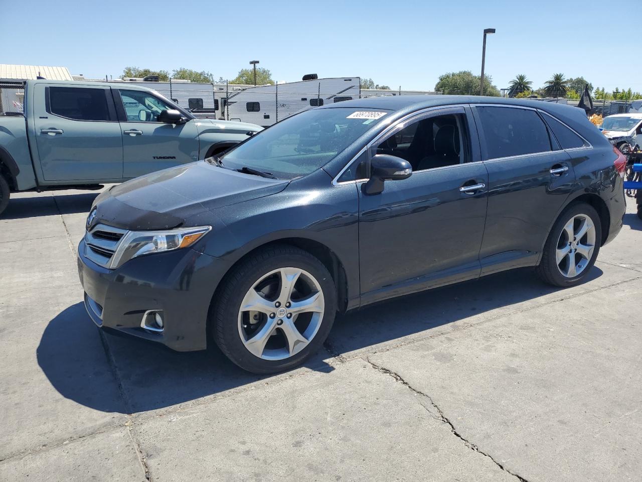 TOYOTA VENZA LE 2014