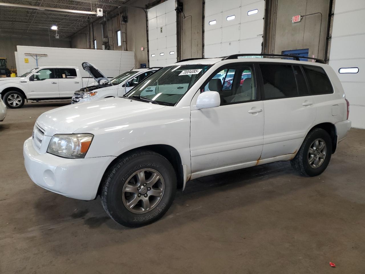 TOYOTA HIGHLANDER 2005