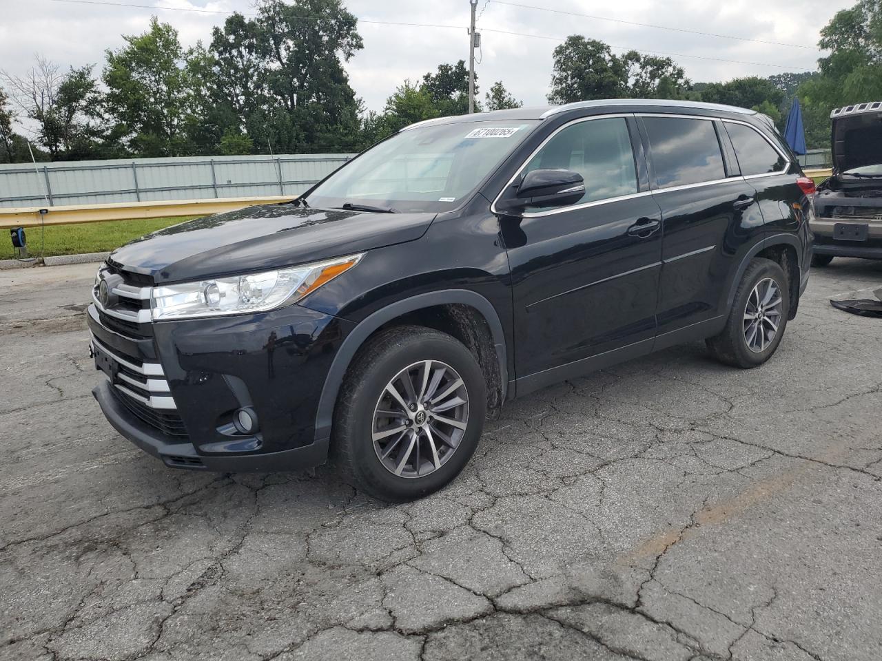 TOYOTA HIGHLANDER 2019