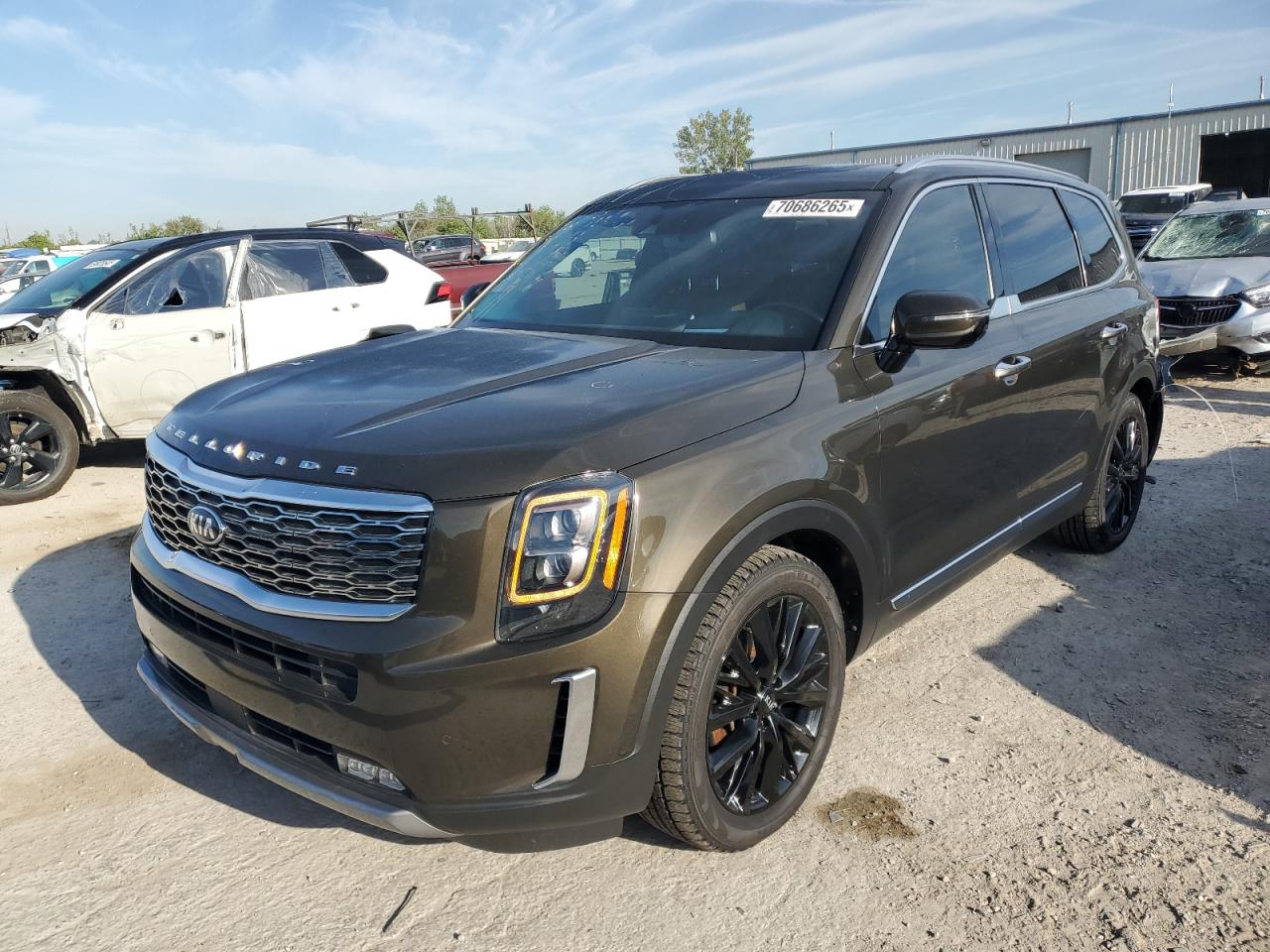 KIA TELLURIDE 2021