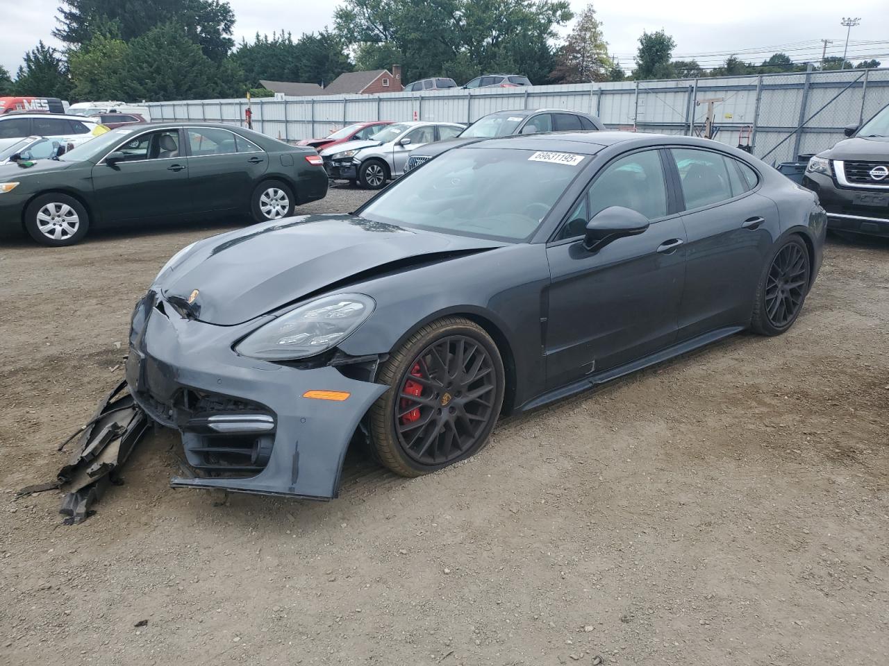 PORSCHE PANAMERA GTS 2019
