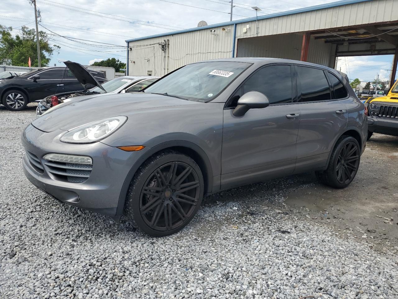 PORSCHE CAYENNE S 2011