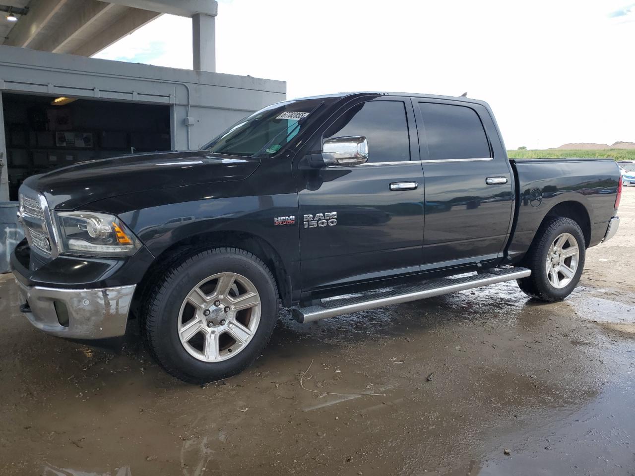 RAM 1500 SLT 2018