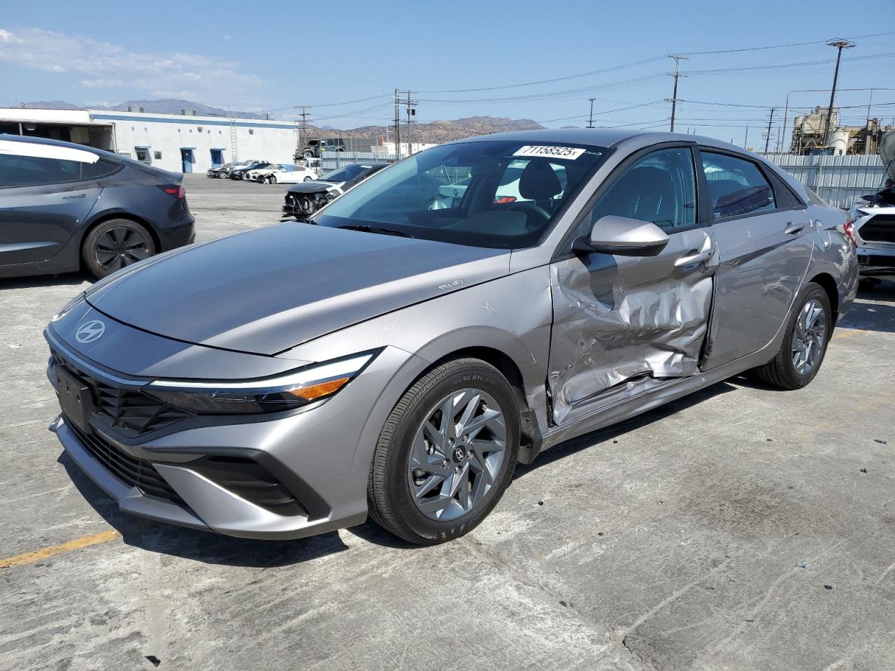 HYUNDAI ELANTRA SE 2024