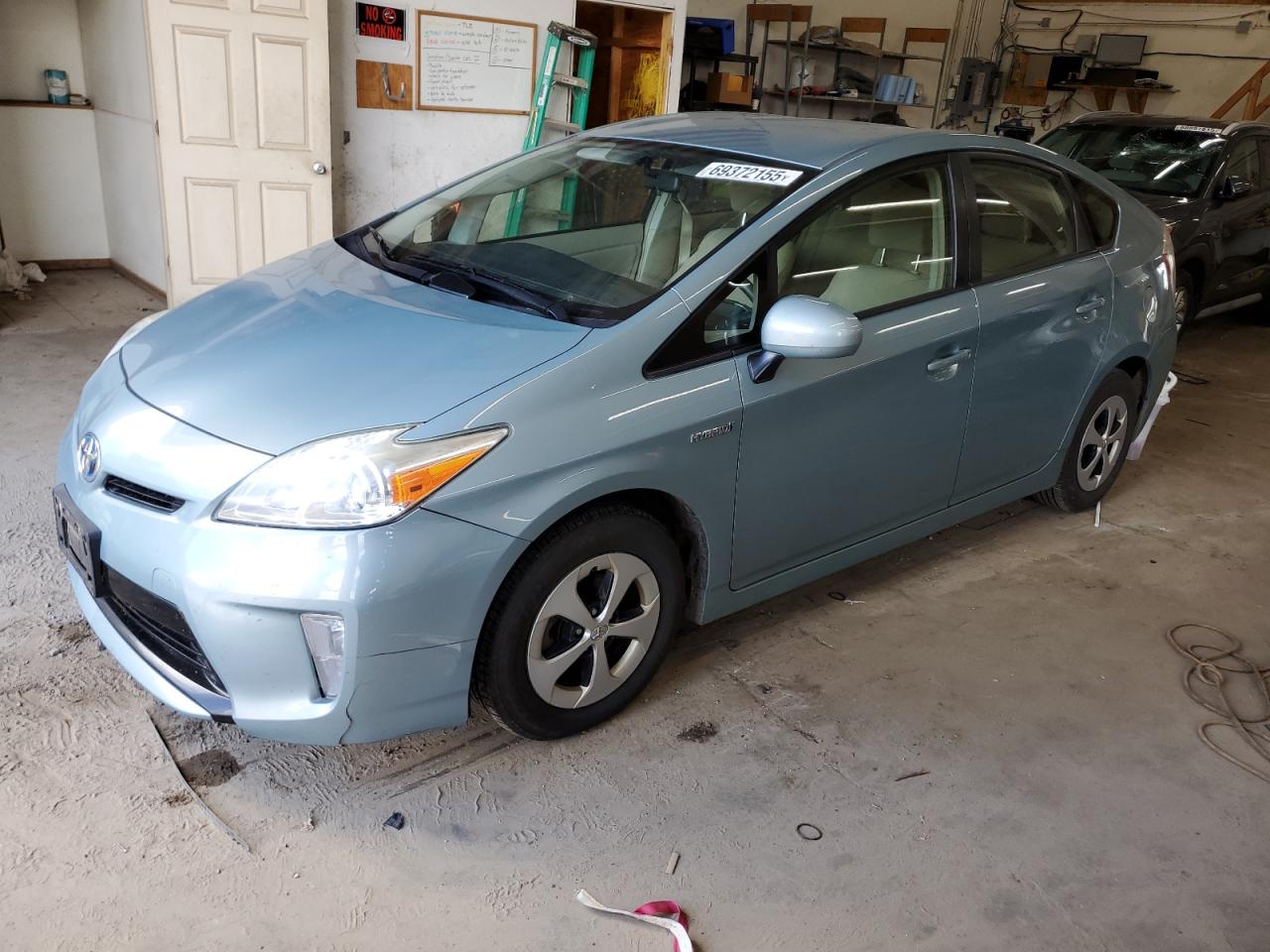 TOYOTA PRIUS 2013