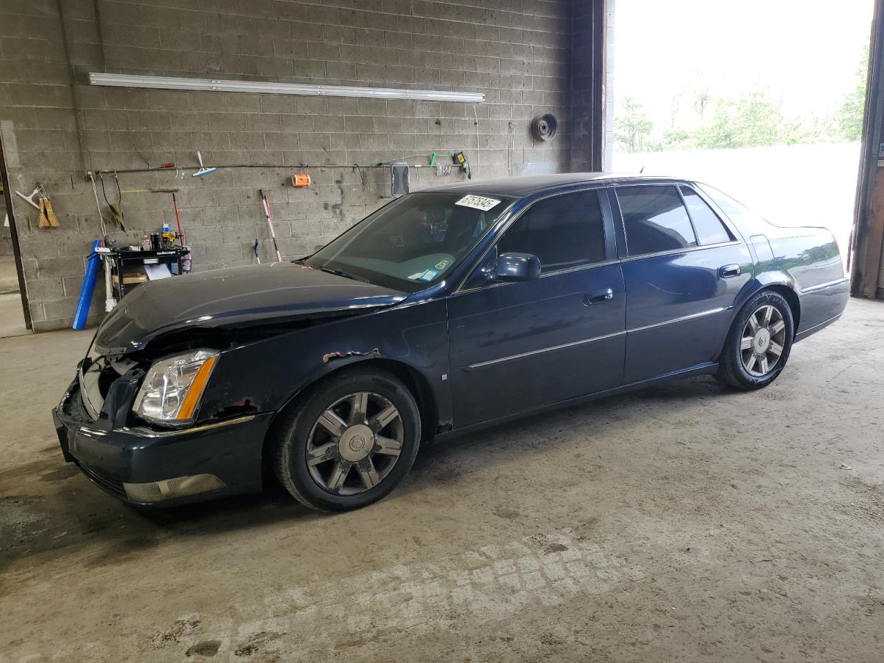 CADILLAC DTS 2006
