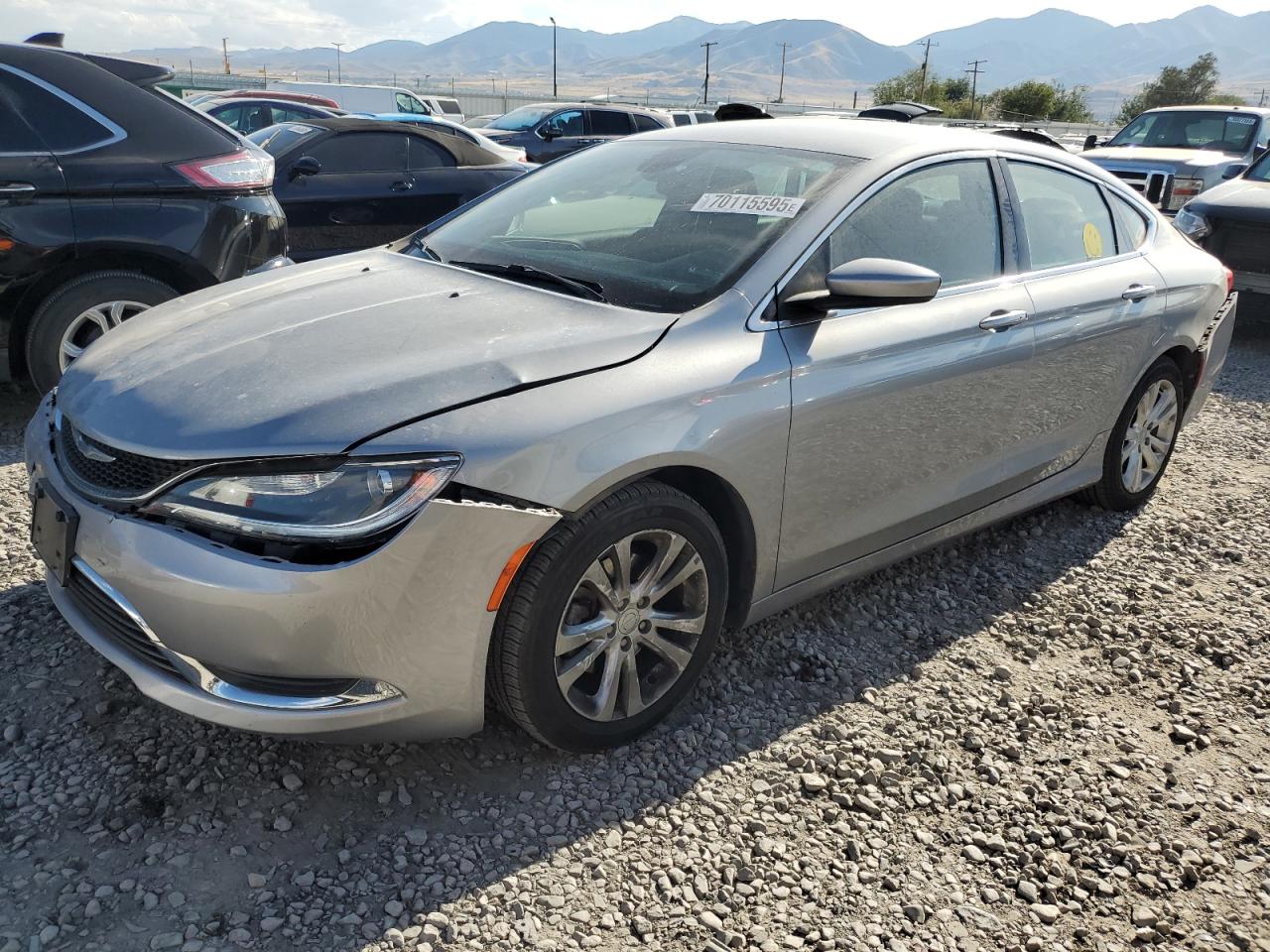 CHRYSLER 200 LIMITED 2015