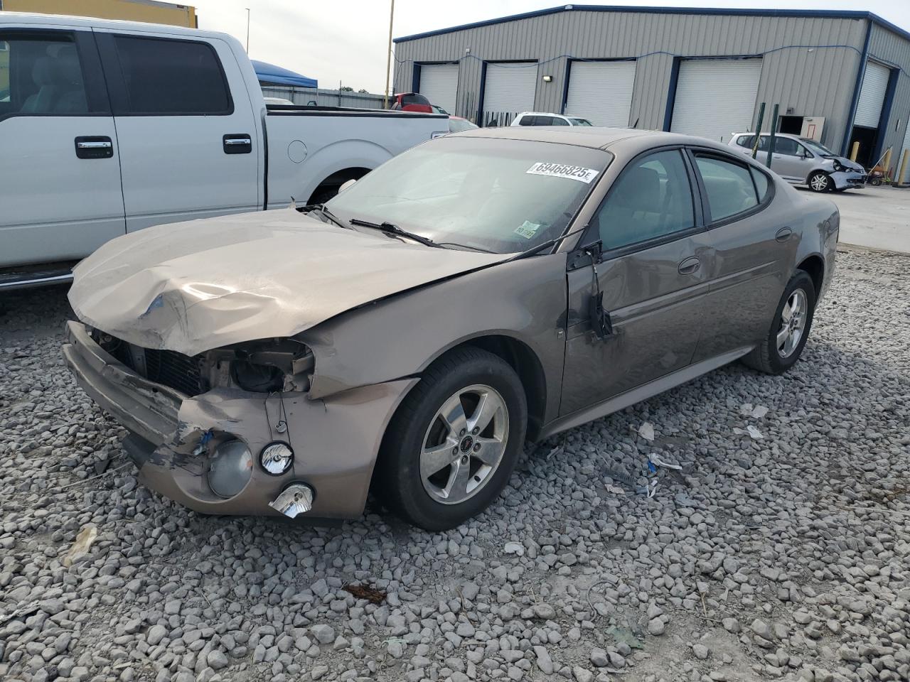 PONTIAC GRAND PRIX 2006