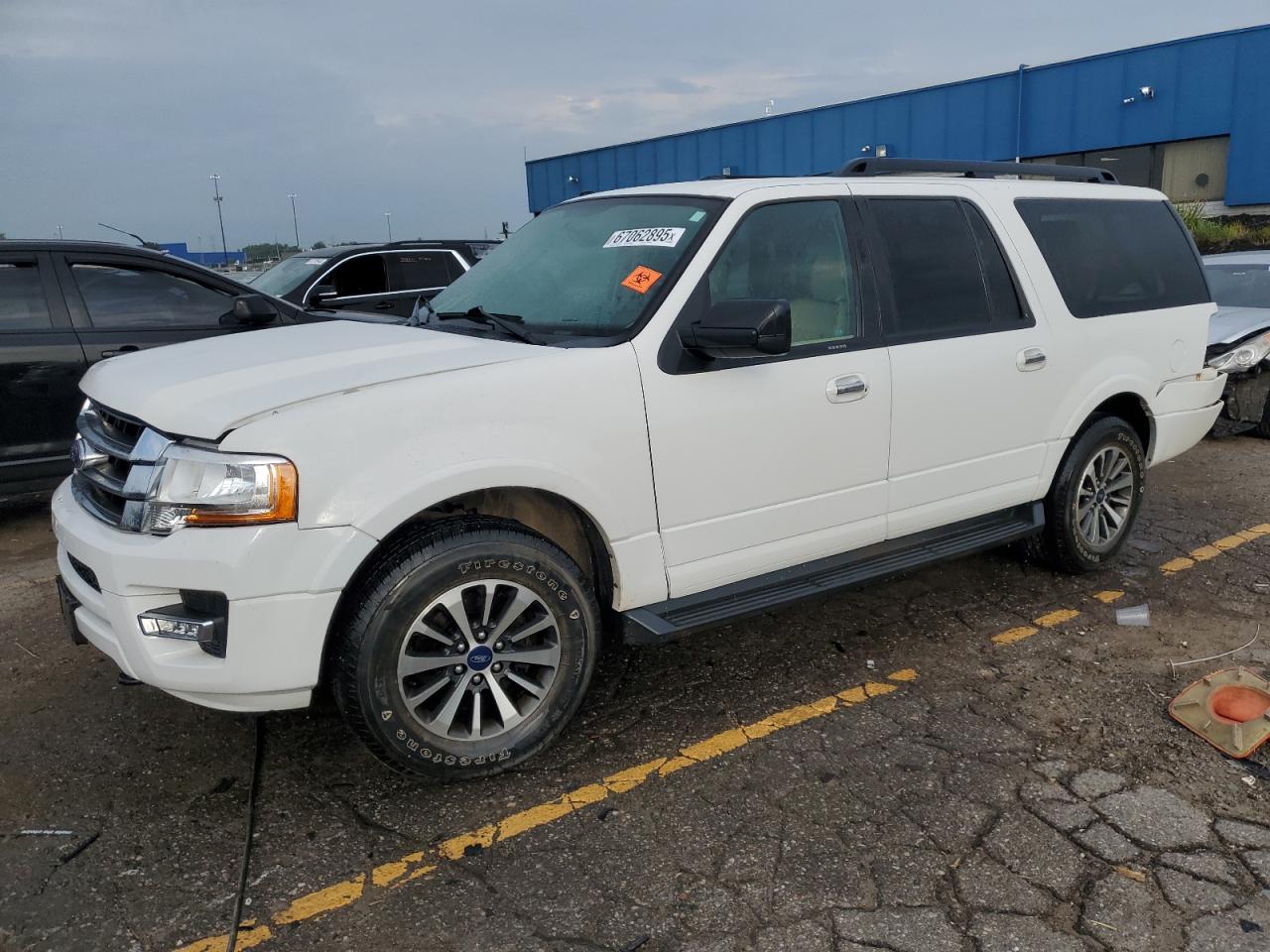 FORD EXPEDITION 2016