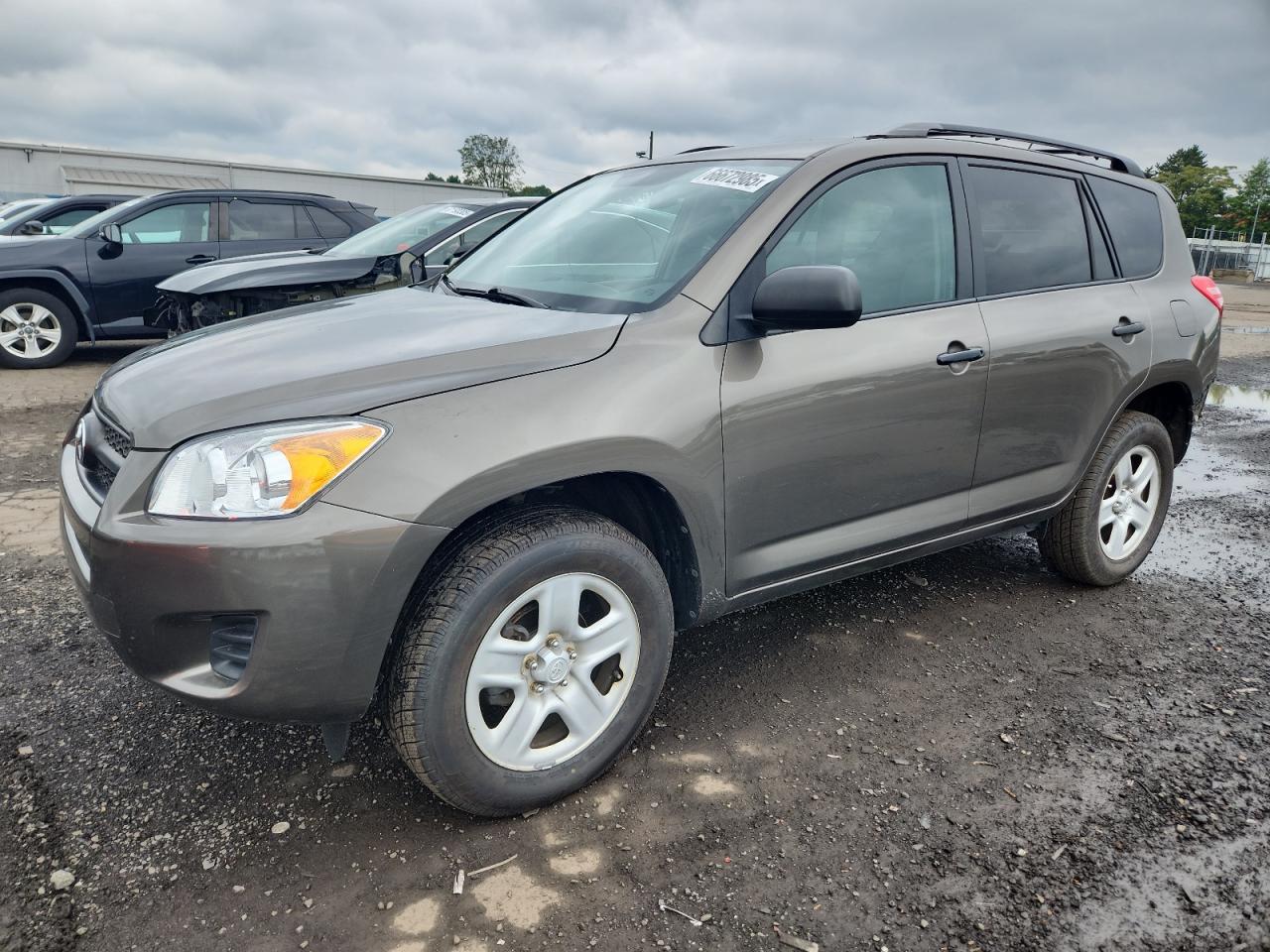 TOYOTA RAV4 2011