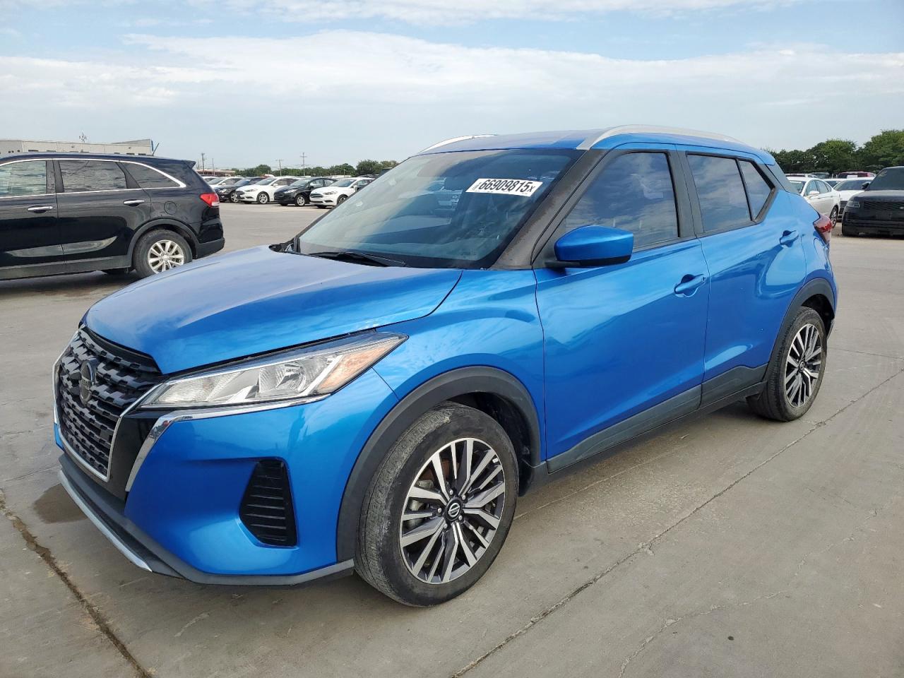 NISSAN KICKS SV 2021