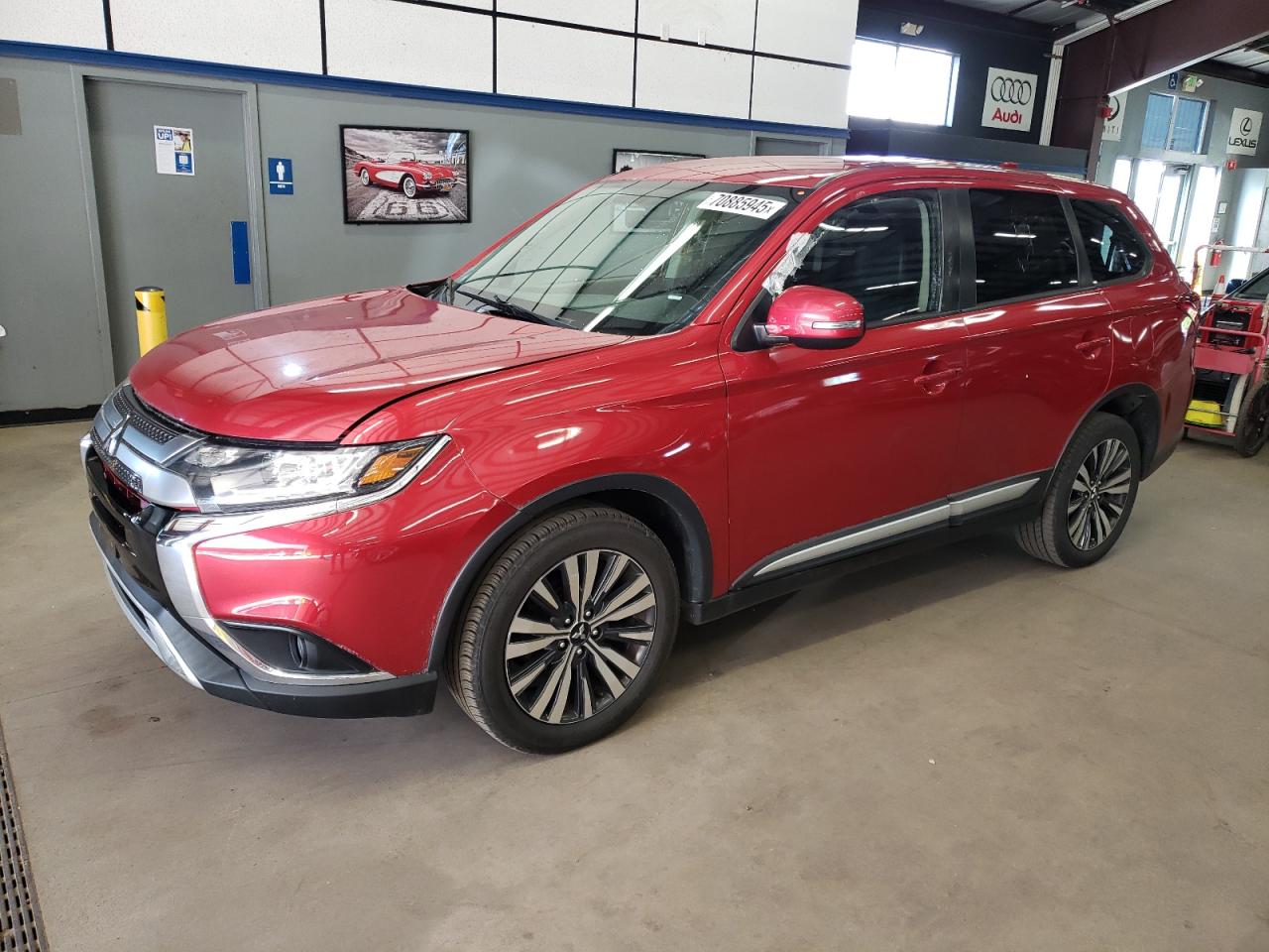 MITSUBISHI OUTLANDER 2019
