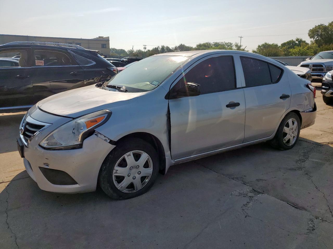 NISSAN VERSA S 2016