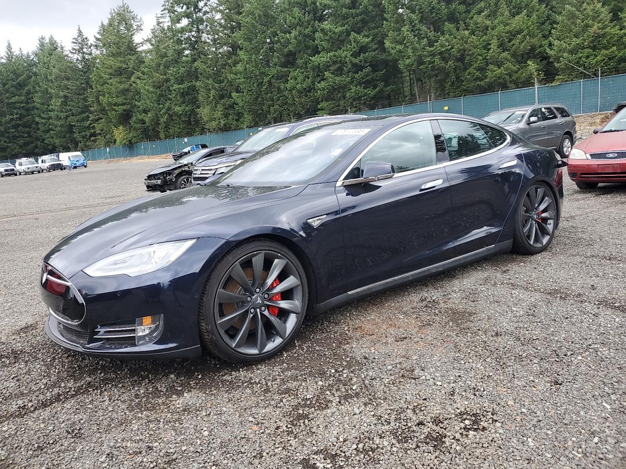 TESLA MODEL S 2014