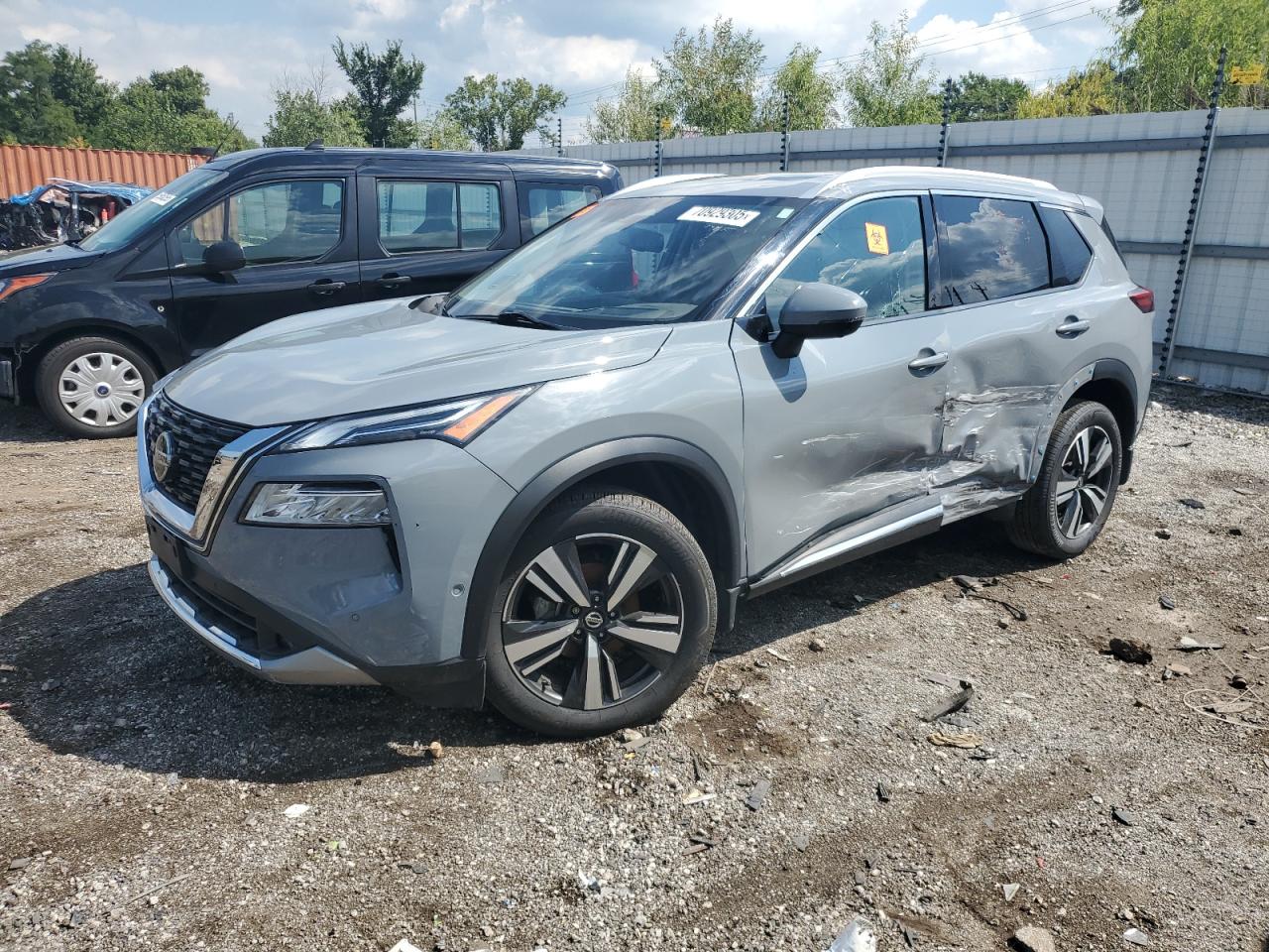 NISSAN ROGUE PLAT 2021