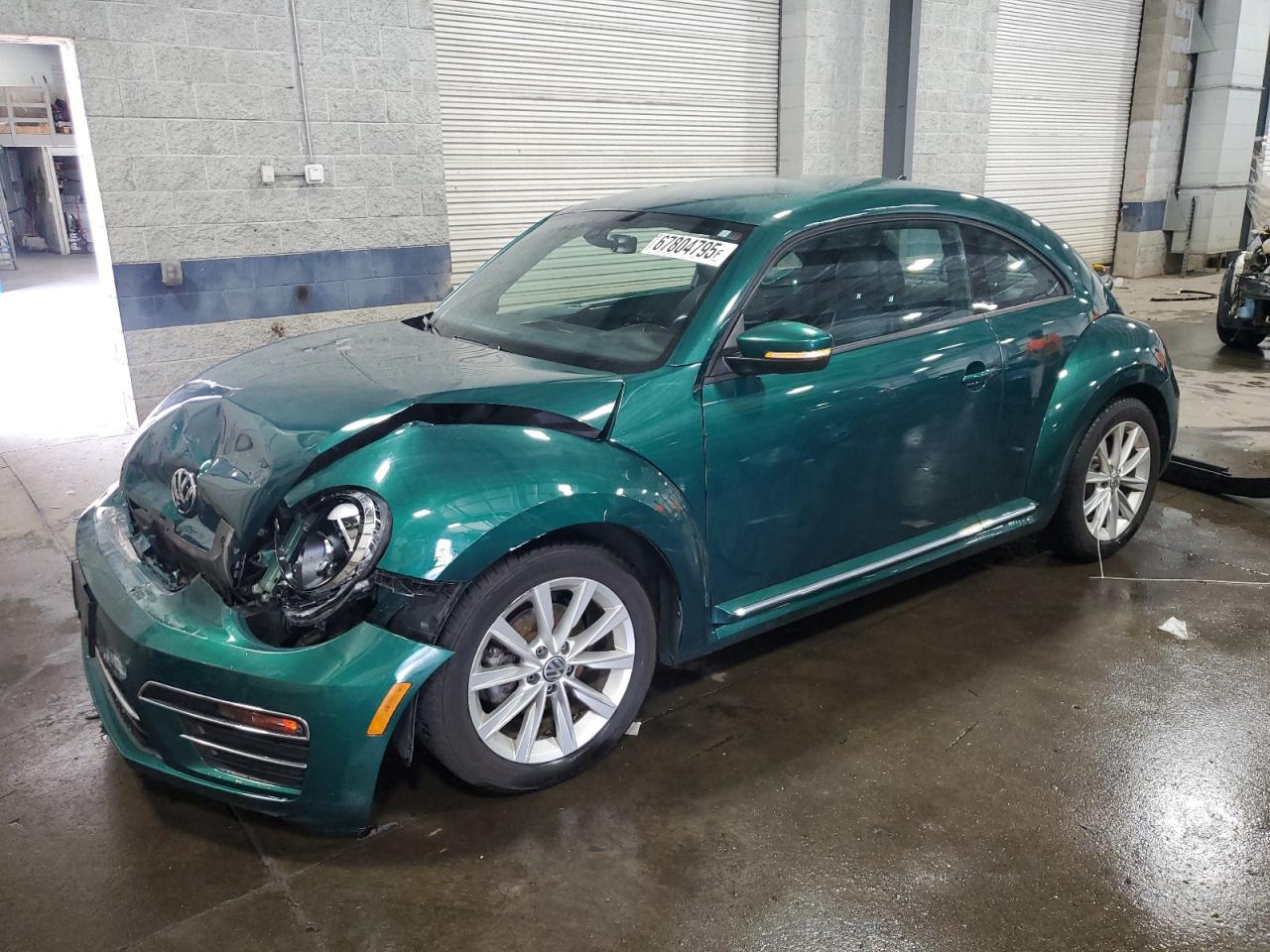 VOLKSWAGEN BEETLE SE 2017