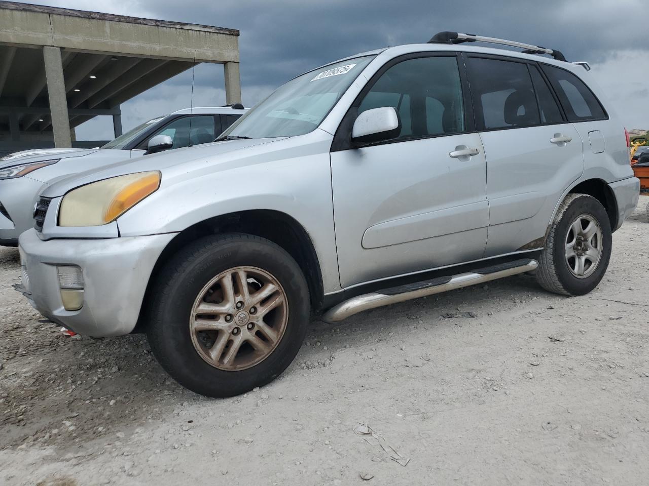 TOYOTA RAV4 2003