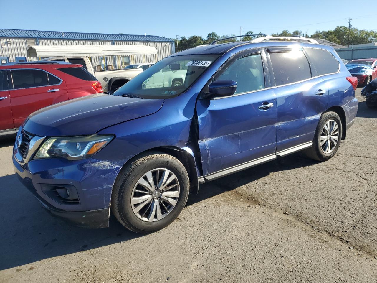 NISSAN PATHFINDER 2017