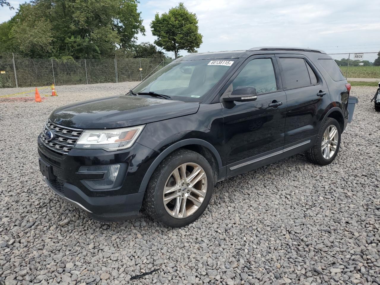 FORD EXPLORER X 2016