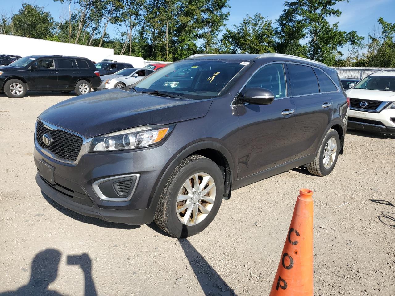 KIA SORENTO LX 2016