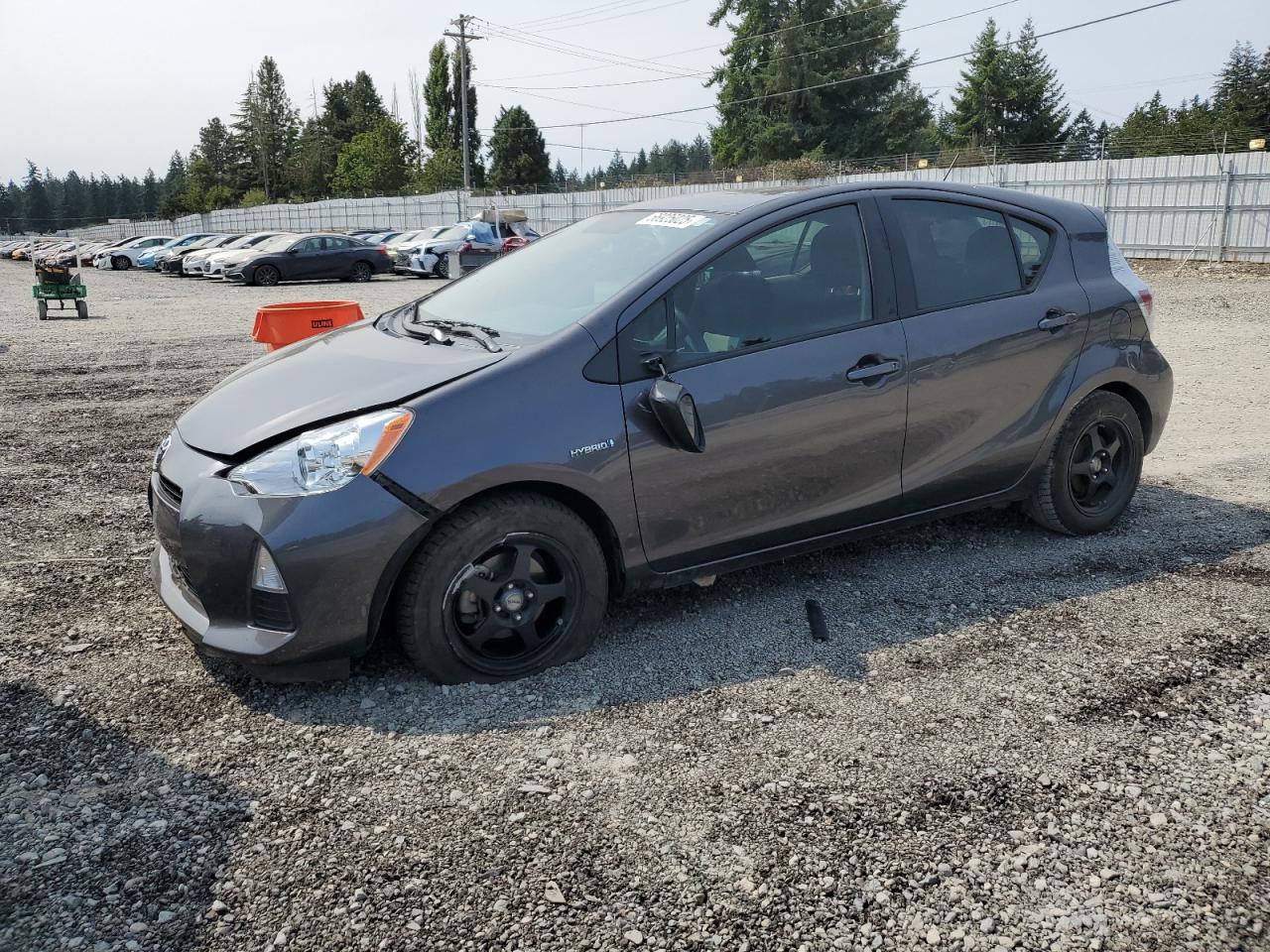 TOYOTA PRIUS C 2014