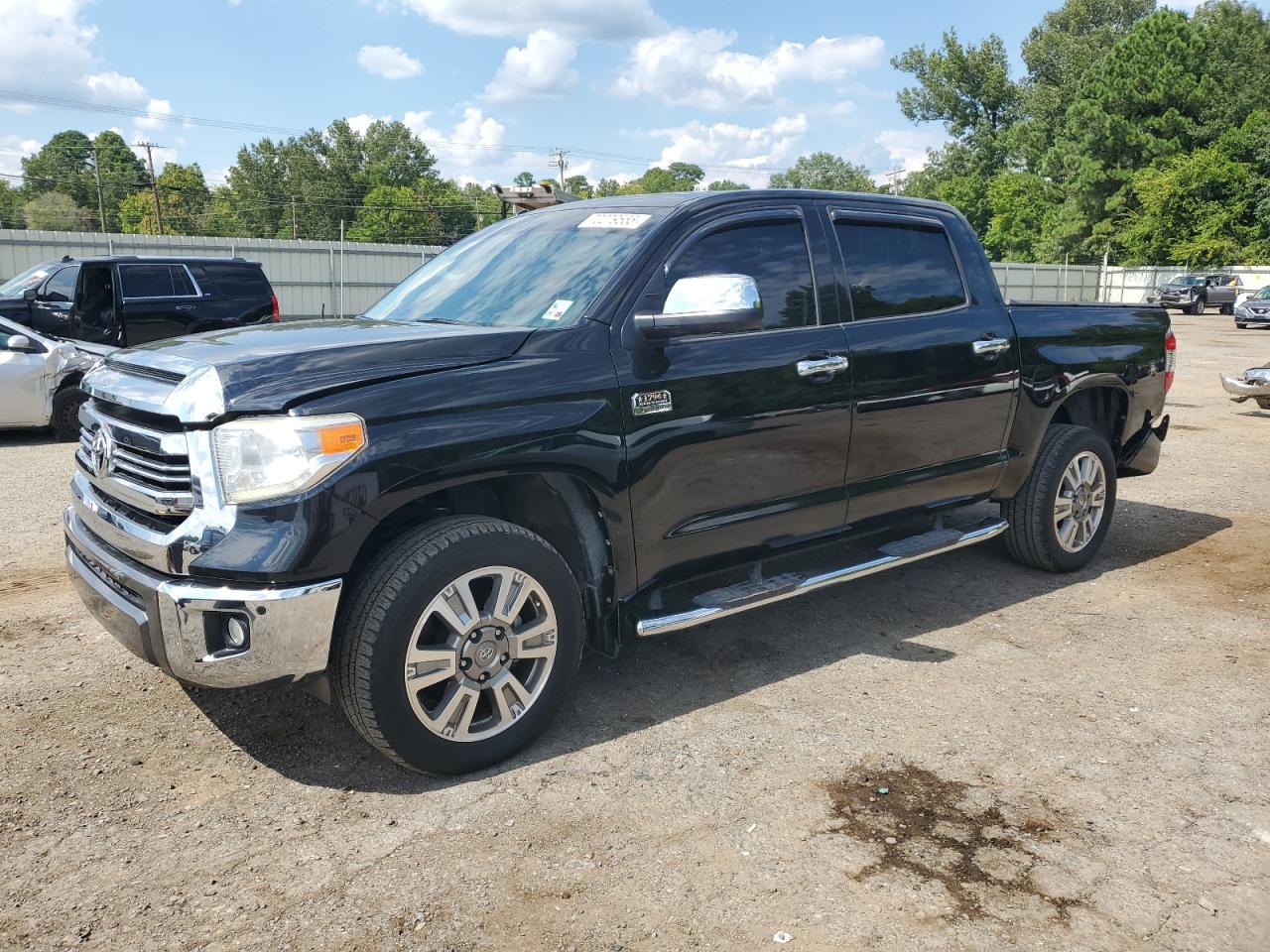 TOYOTA TUNDRA CRE 2017