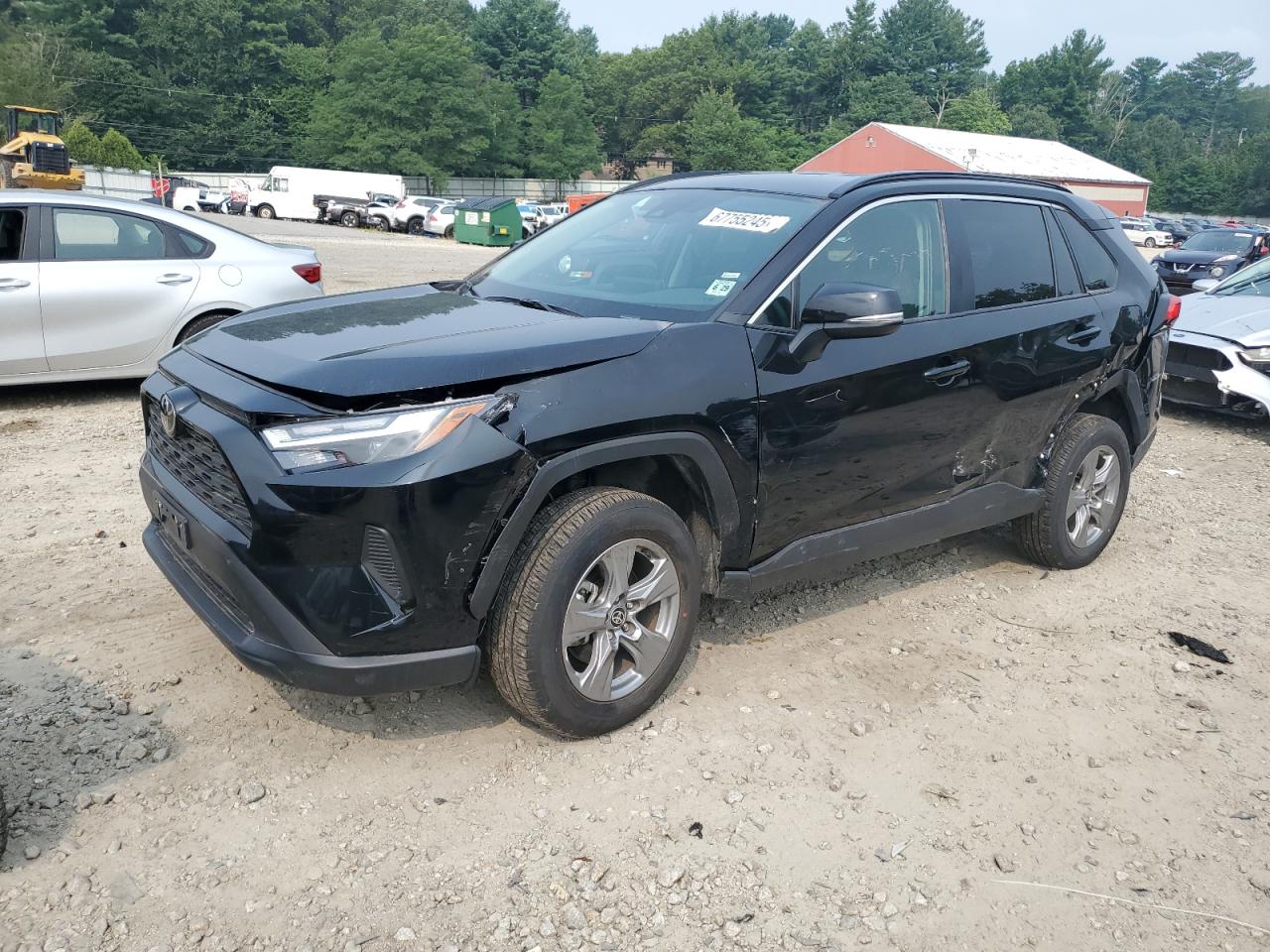 TOYOTA RAV4 XLE 2024