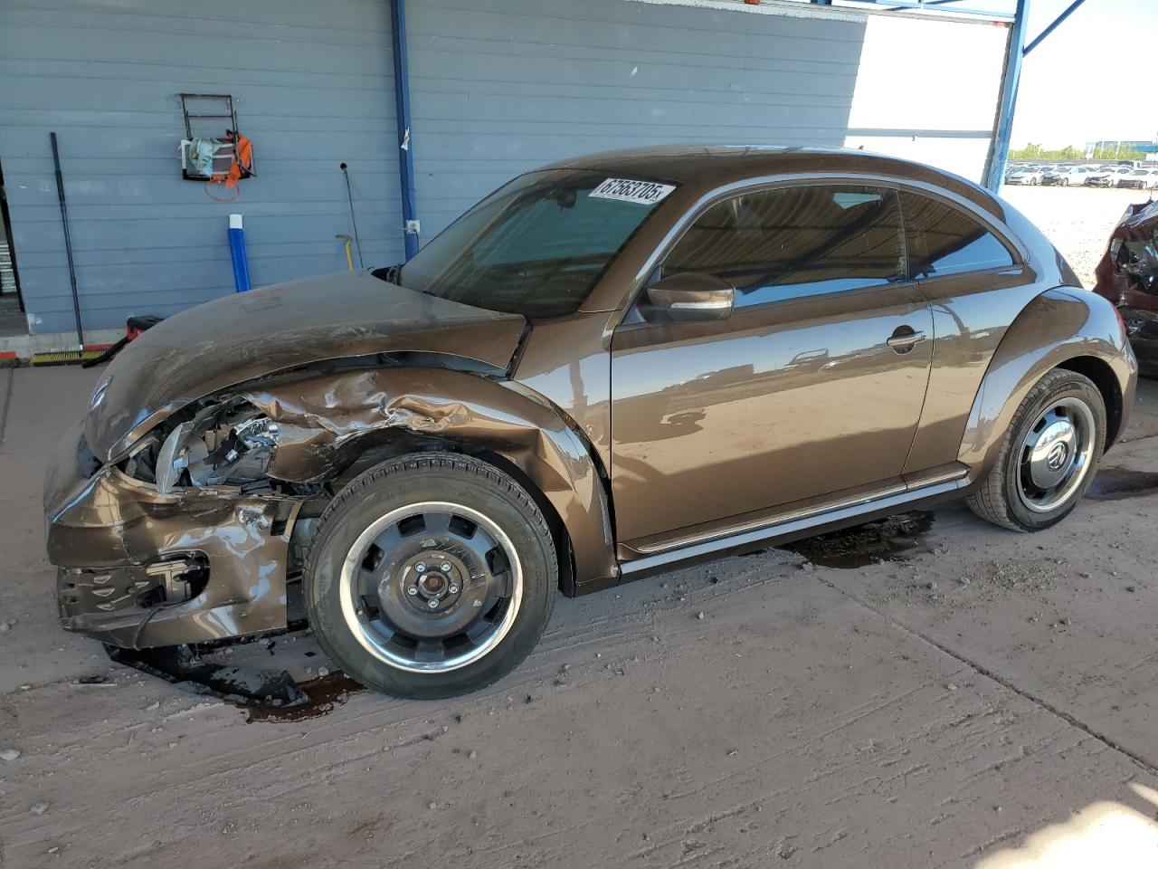 VOLKSWAGEN BEETLE 2012