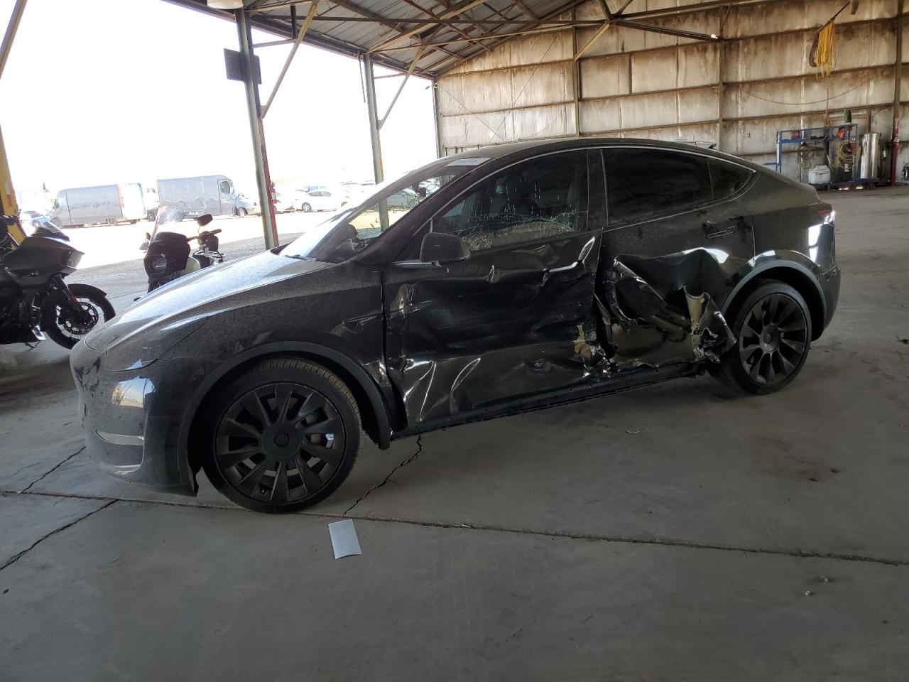TESLA MODEL Y 2023