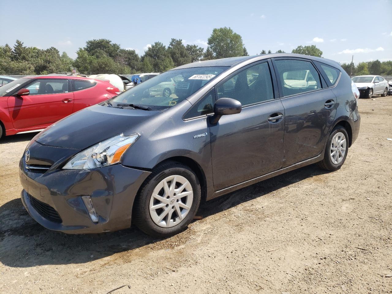TOYOTA PRIUS V 2014