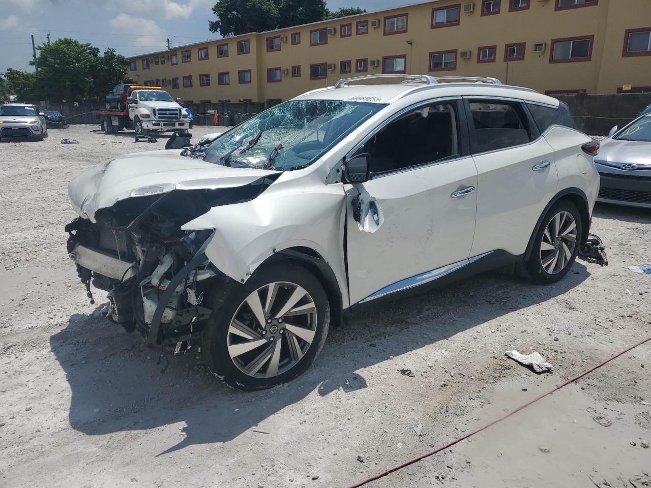 NISSAN MURANO 2019