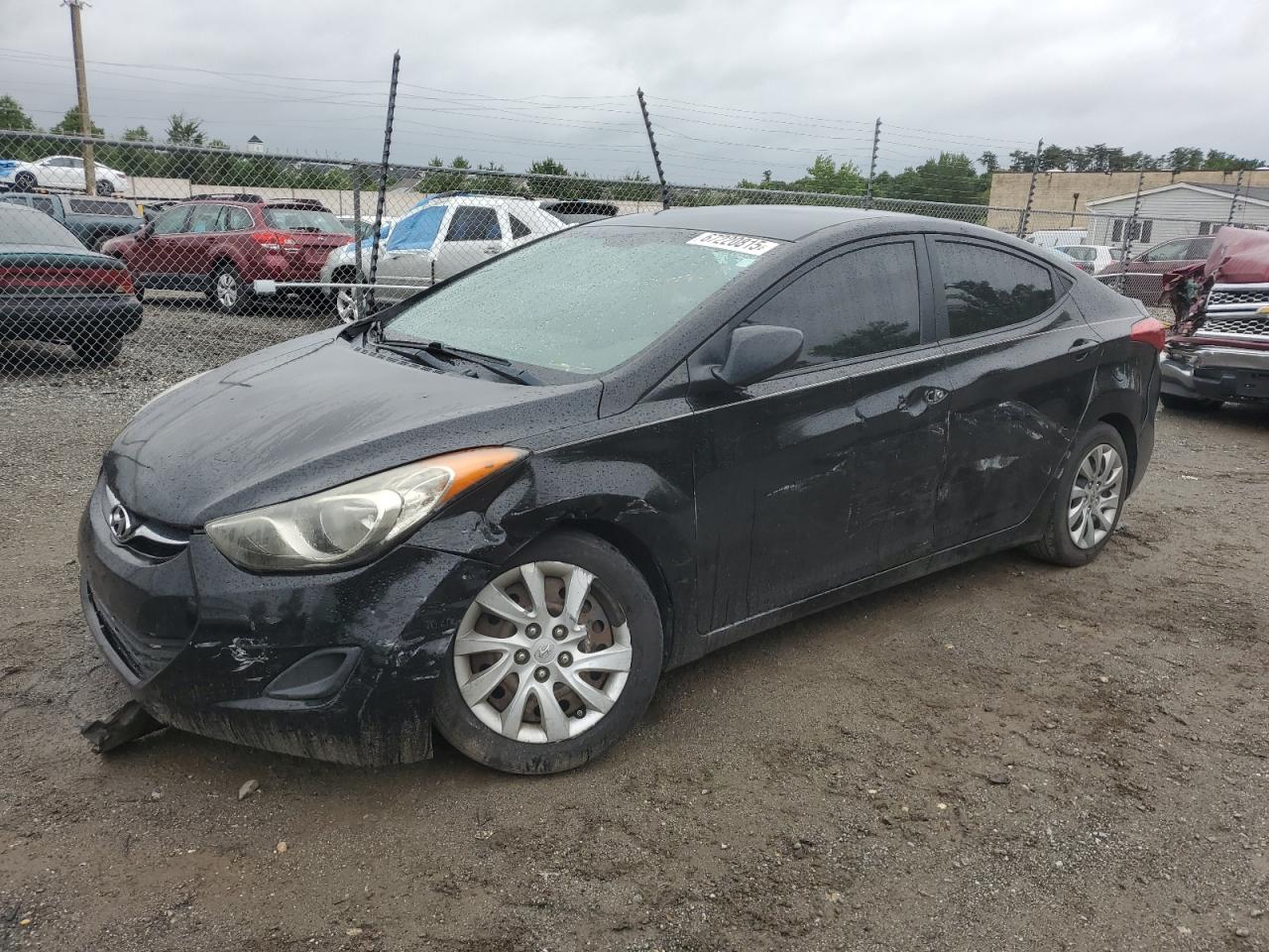 HYUNDAI ELANTRA GL 2012