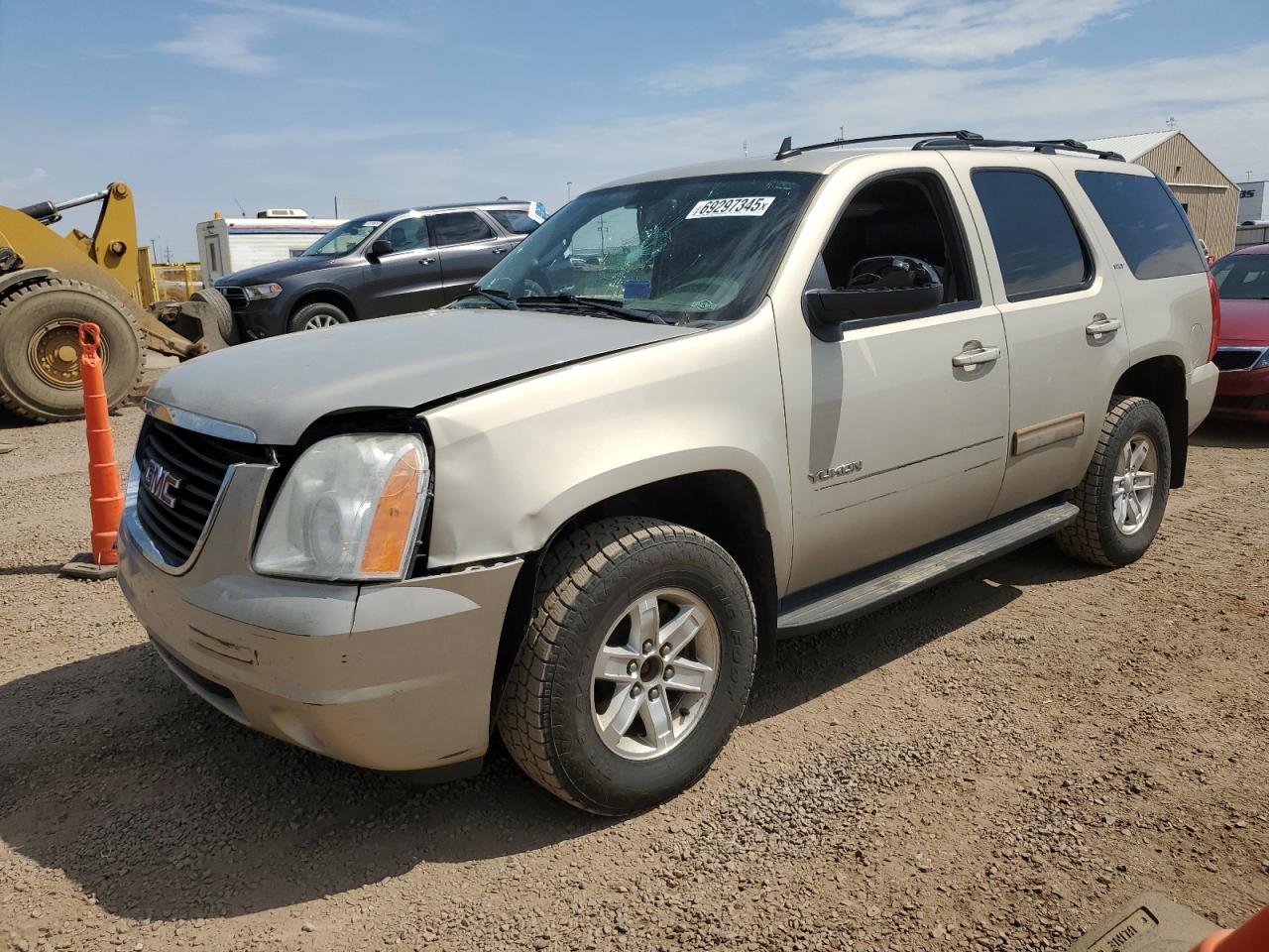 GMC YUKON SLT 2011