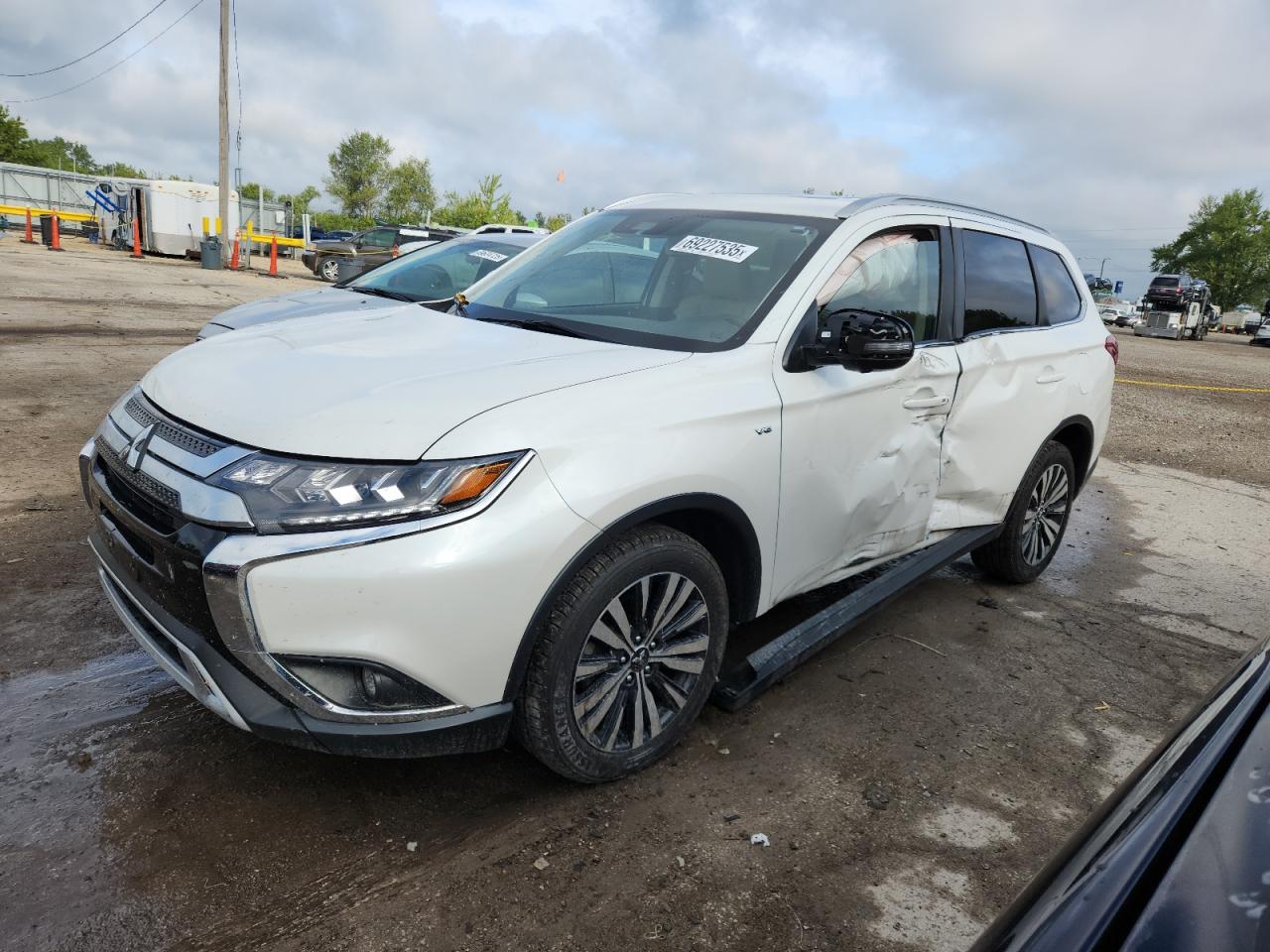 MITSUBISHI OUTLANDER 2019