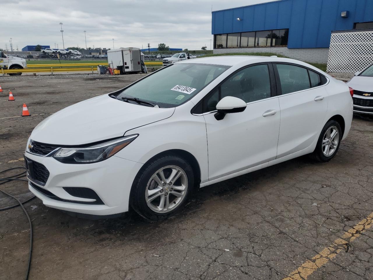 CHEVROLET CRUZE 2018