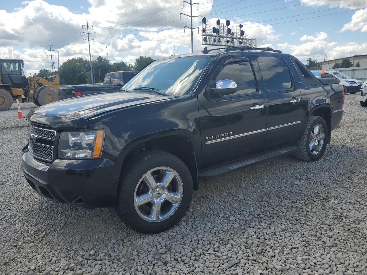 CHEVROLET AVALANCHE 2011