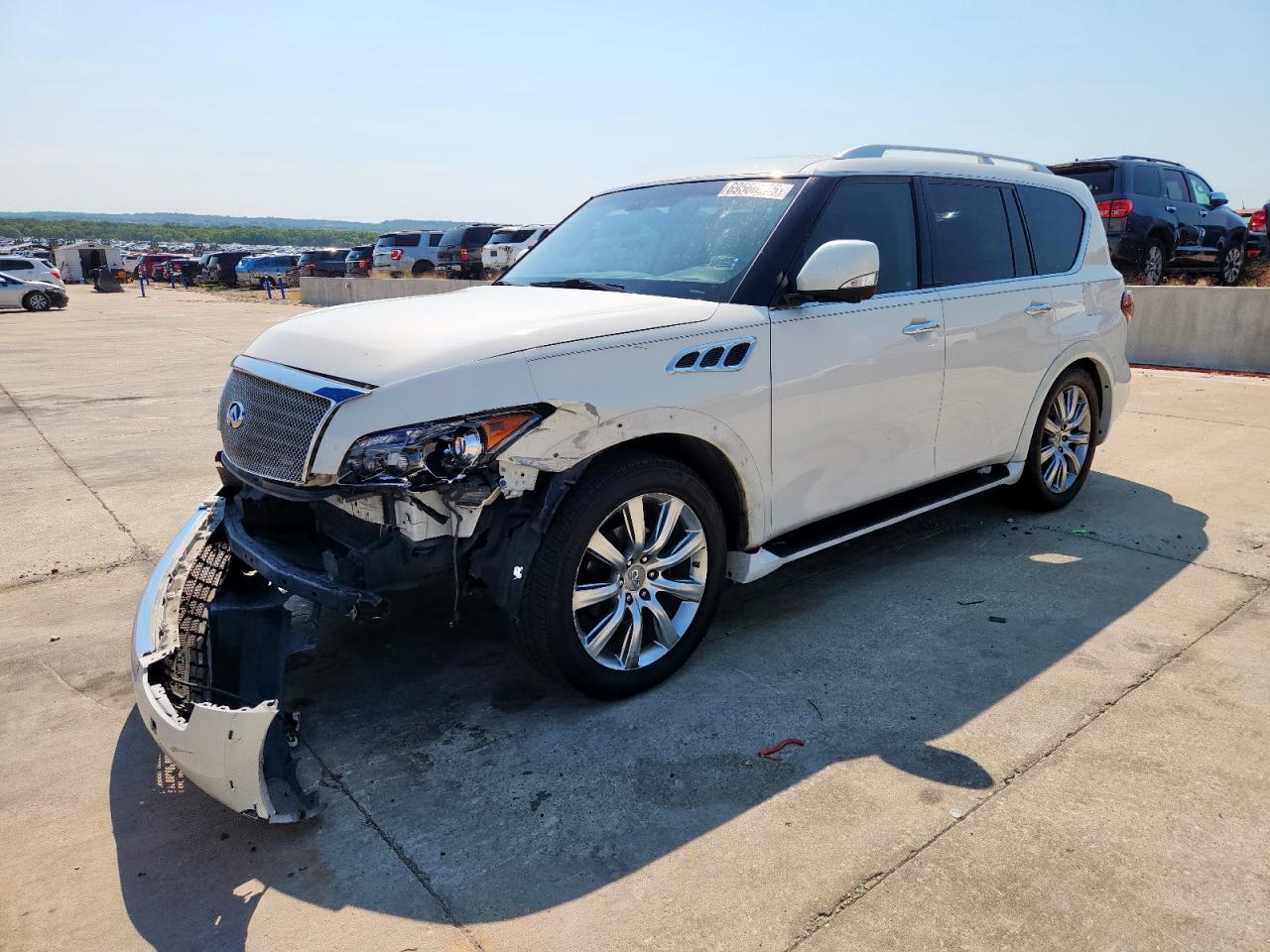 INFINITI QX56 2011