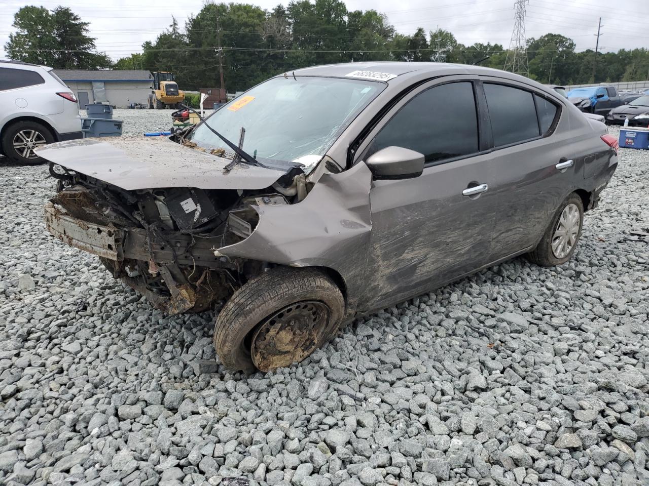 NISSAN VERSA S 2017