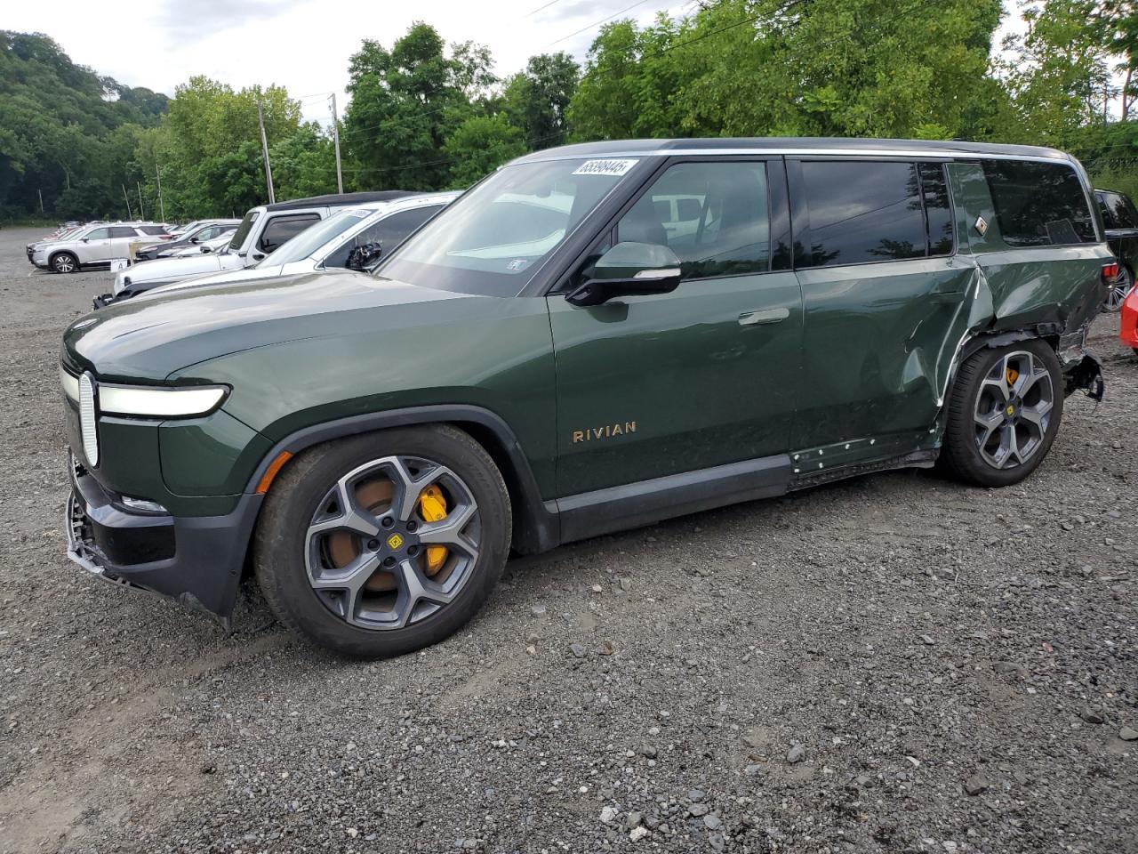 RIVIAN R1S ADVENT 2023