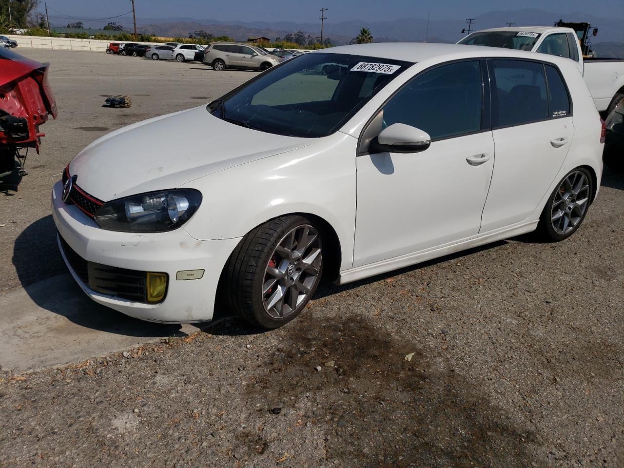 VOLKSWAGEN GTI 2013