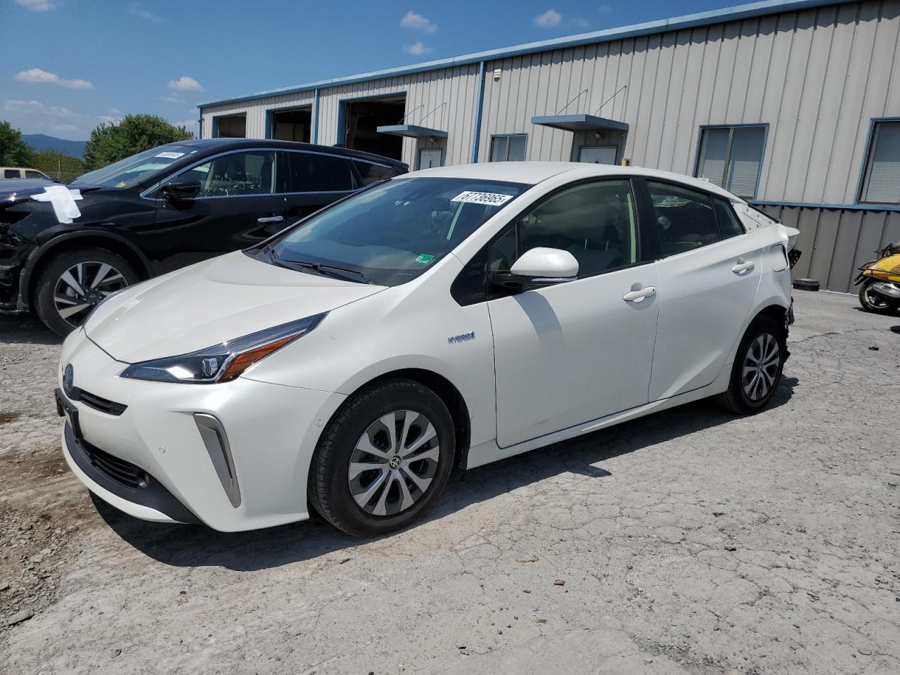 TOYOTA PRIUS 2019