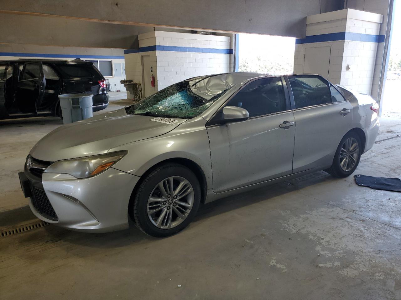 TOYOTA CAMRY LE 2015