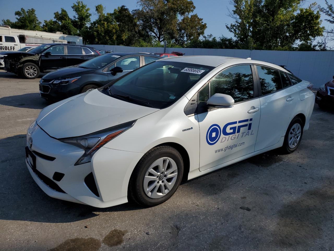 TOYOTA PRIUS 2016