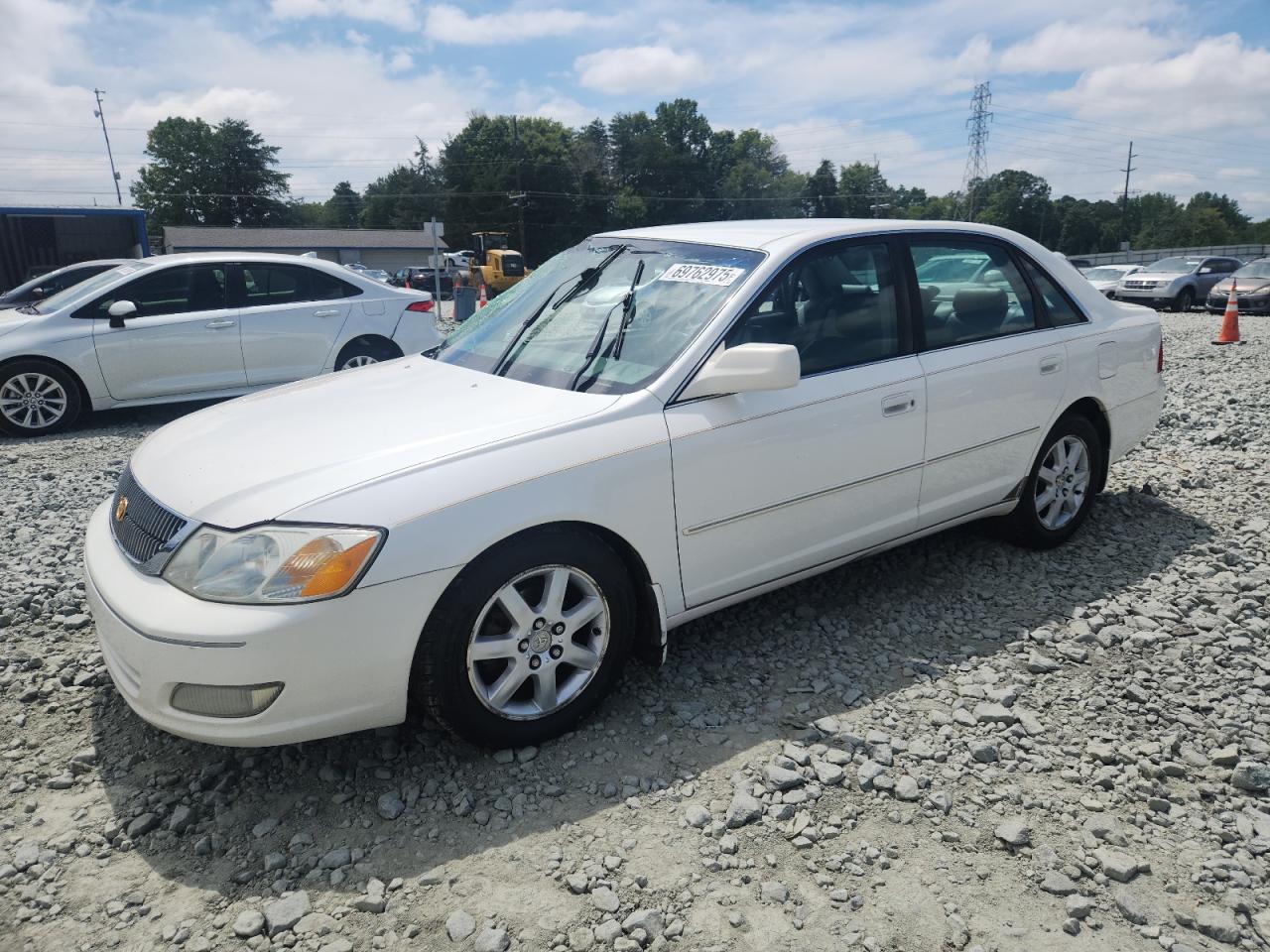 TOYOTA AVALON XL 2002