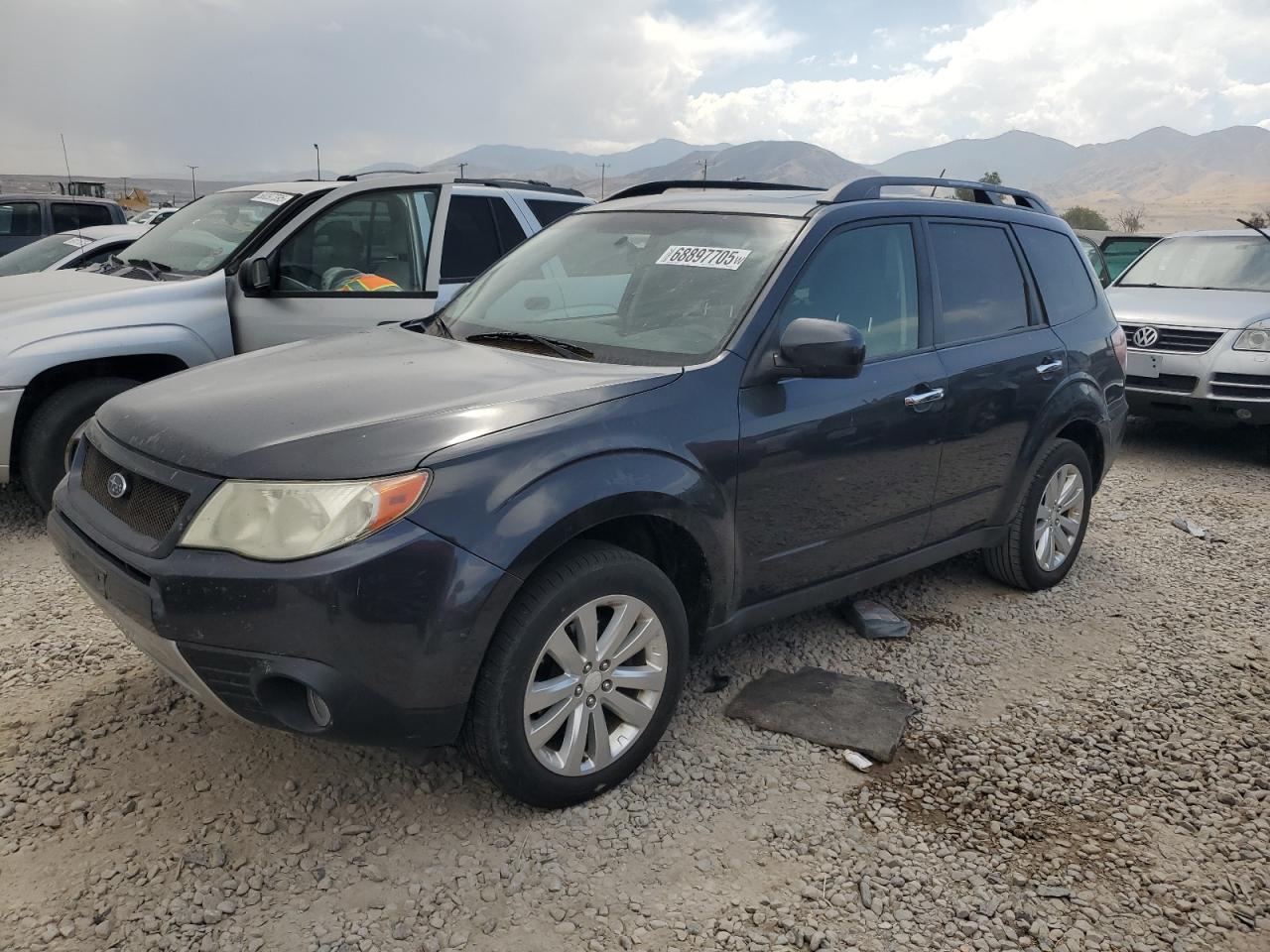 SUBARU FORESTER L 2012